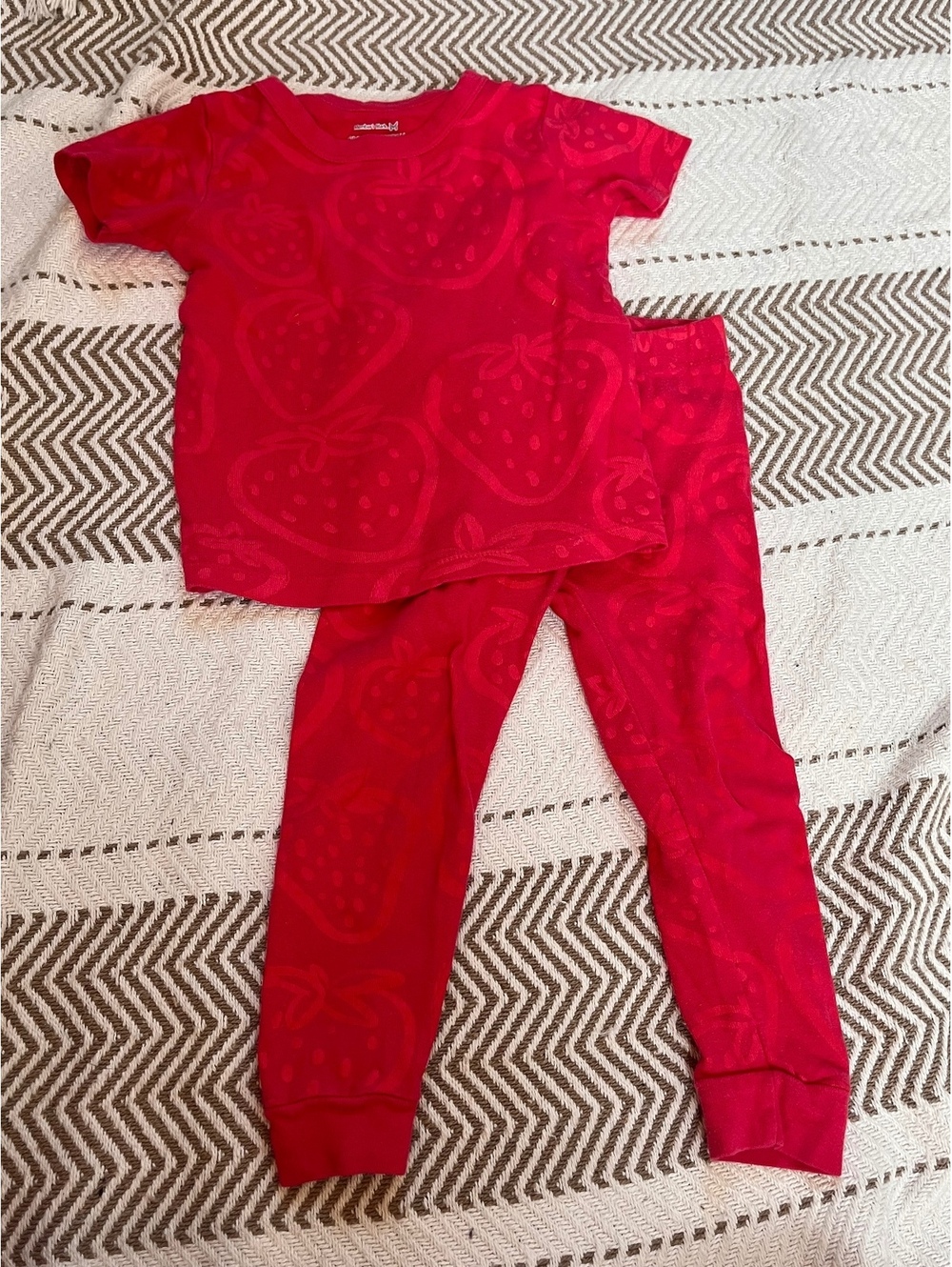 Members Mark Organic Cotton Red Strawberry Print Pajamas 2T